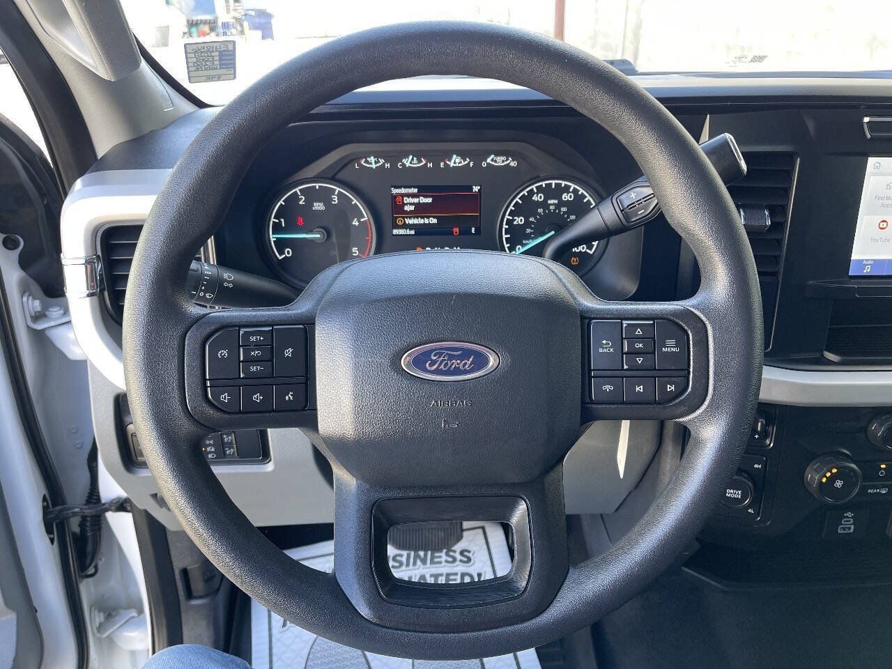 Used 2024 Ford F250 XLT w/ FX4 Off-Road Package AWD/4WD image 15