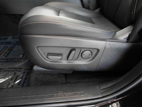 Used 2024 MAZDA CX-90 Plug-In Hybrid w/ Premium Pkg AWD/4WD image 12