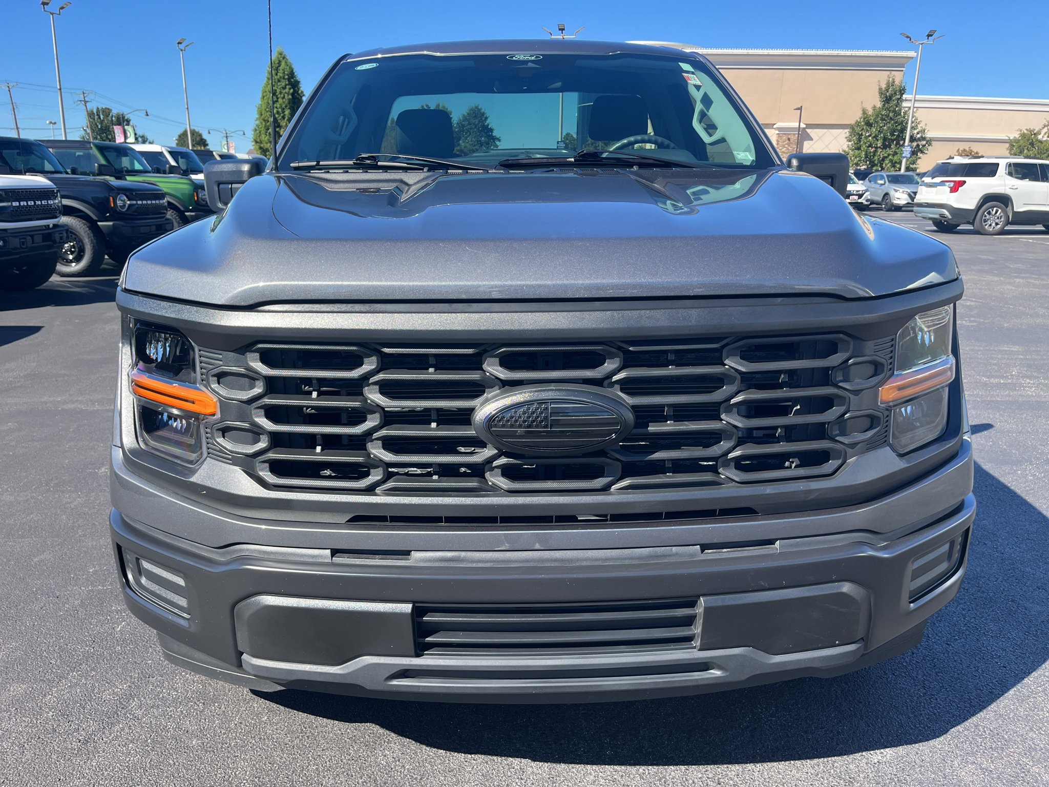 Used 2024 Ford F150 XL RWD image 2