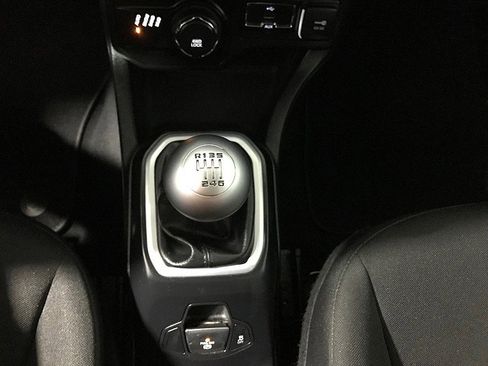 Used 2018 Jeep Renegade Sport w/ Power & Air Group AWD/4WD image 29