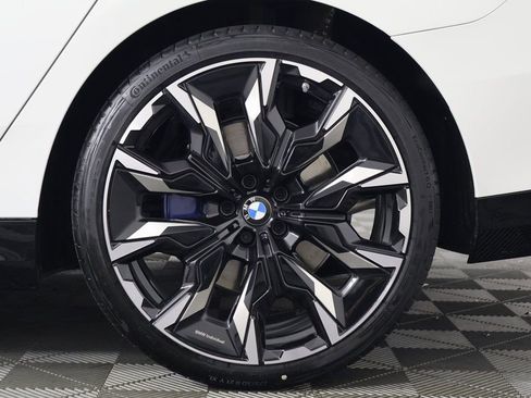 New 2026 BMW 530i w/ M Sport Package RWD image 10