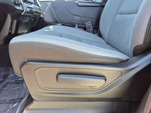 Used 2019 RAM 1500 Big Horn RWD image 18