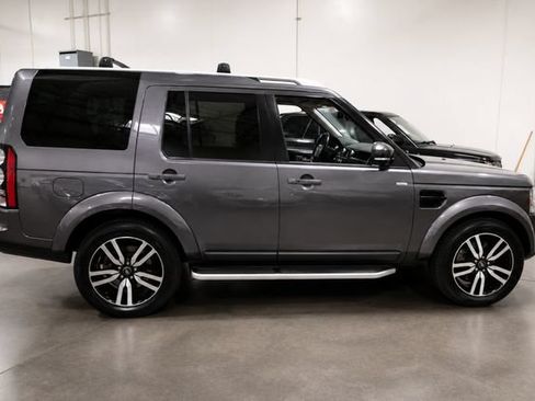 Used 2016 Land Rover LR4 HSE LUX AWD/4WD image 5