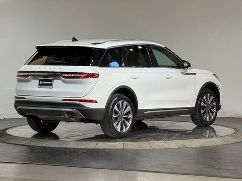 Used 2022 Lincoln Corsair Reserve image 10