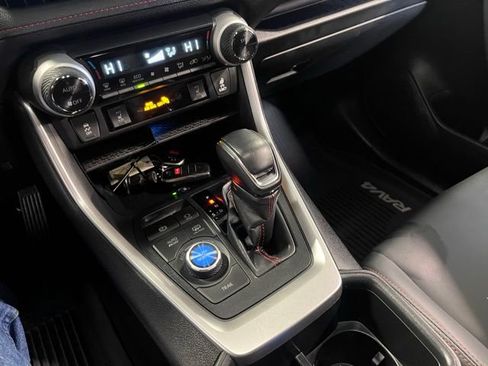 Used 2024 Toyota RAV4 XSE w/ Weather Package image 28