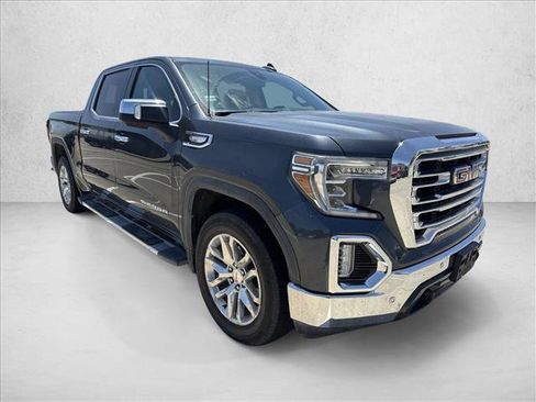 Used 2020 GMC Sierra 1500 SLT RWD image 3