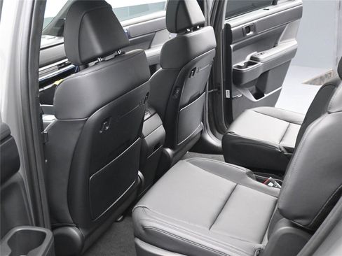 New 2026 Hyundai Santa Fe Calligraphy image 6