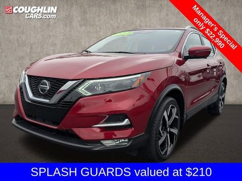 Used 2022 Nissan Rogue Sport SL w/ Premium Package image 3