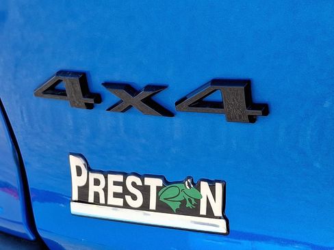 Used 2023 Jeep Cherokee Altitude Lux image 30