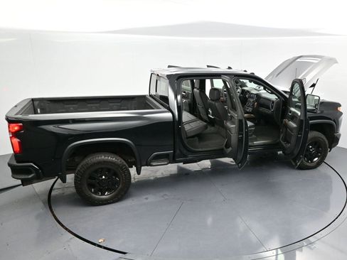 Used 2021 Chevrolet Silverado 2500 High Country w/ Technology Package image 41