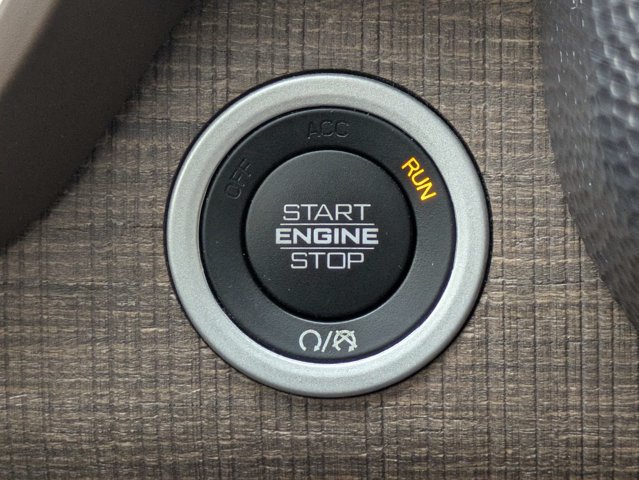 Used 2021 RAM 1500 Limited AWD/4WD image 29