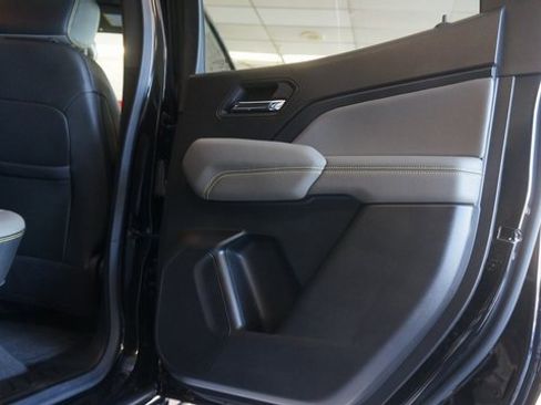 Used 2026 Chevrolet Colorado ZR2 w/ Technology Package image 53