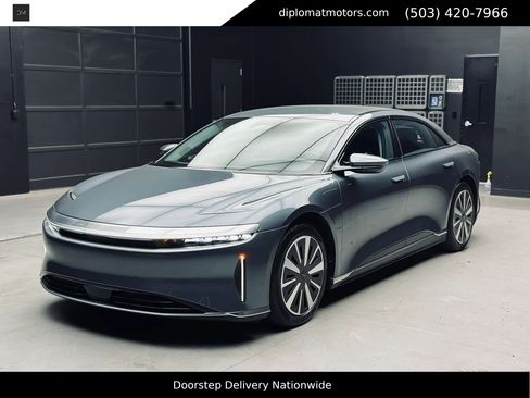 Used 2025 Lucid Air Pure RWD image 1