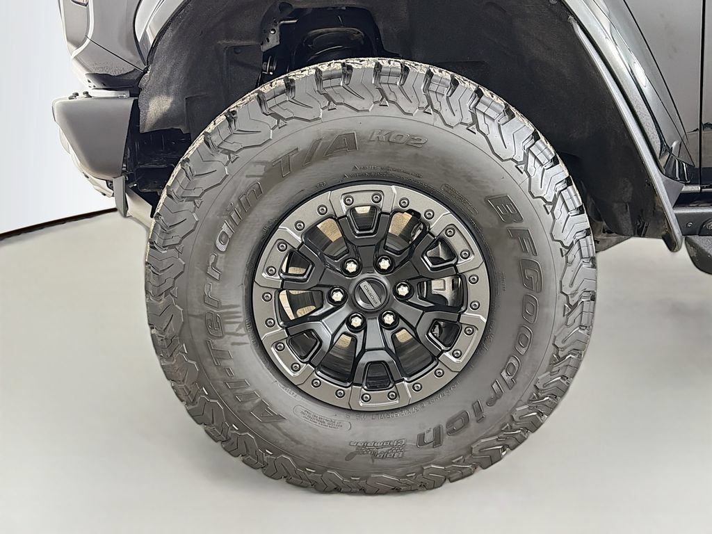 Used 2024 Ford Bronco Raptor w/ Interior Carbon Fiber Pack 6 AWD/4WD image 27