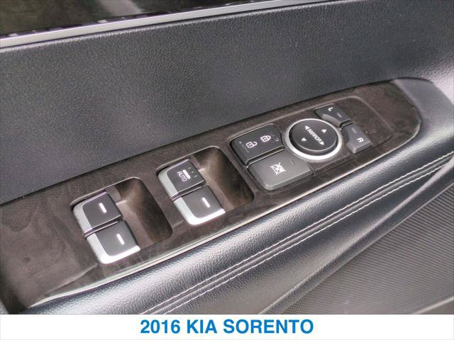 Used 2016 Kia Sorento LX FWD image 13