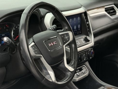 Used 2020 GMC Acadia SLE w/ Driver Convenience Package image 13