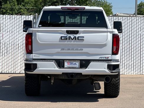 Used 2021 GMC Sierra 2500 AT4 w/ AT4 Premium Plus Package AWD/4WD image 5