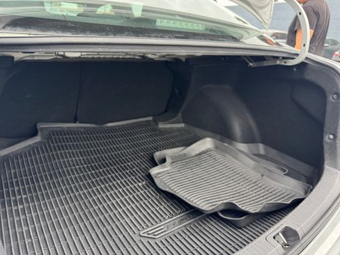 Used 2023 Toyota Corolla SE w/ SE Premium Package FWD image 17