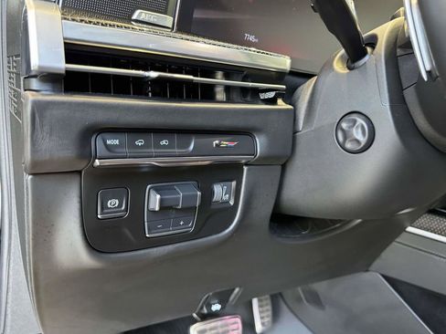 Used 2025 Cadillac Escalade V w/ LPO, ONYX Package AWD/4WD image 12