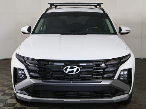 Used 2025 Hyundai Tucson SEL FWD image 12