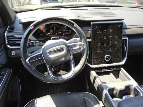 Used 2025 GMC Acadia Denali w/ Super Cruise Package AWD/4WD image 3