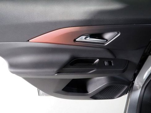 Used 2024 Chevrolet Equinox EV RS image 63