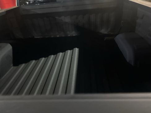 Used 2019 GMC Sierra 1500 Denali w/ Technology Package image 12