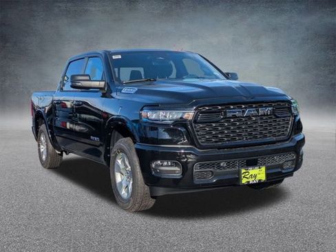 New 2026 RAM 1500 Big Horn AWD/4WD image 1