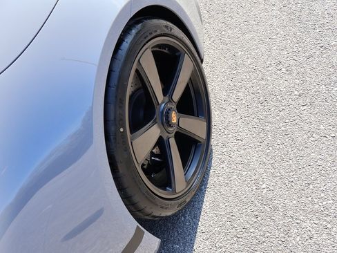 Used 2026 Porsche 911 GTS image 41