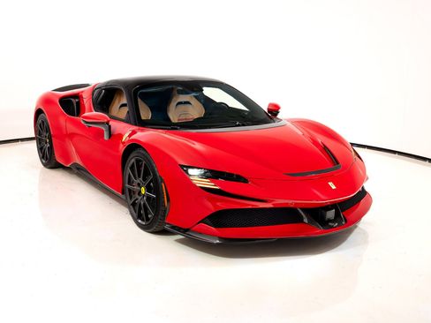 Certified 2023 Ferrari SF90 Spider AWD/4WD image 27