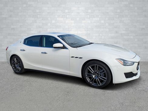 Used 2018 Maserati Ghibli S Q4 image 1