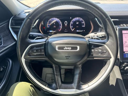 Used 2021 Jeep Grand Cherokee L Limited AWD/4WD image 22