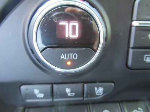 Used 2021 Chevrolet Silverado 1500 LTZ w/ LTZ Premium Package image 45