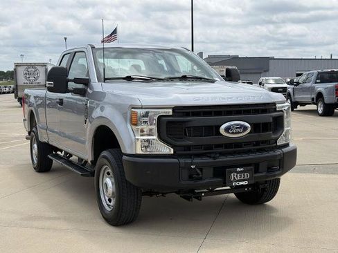 Certified 2022 Ford F250 XL w/ Power Equipment Group AWD/4WD image 2