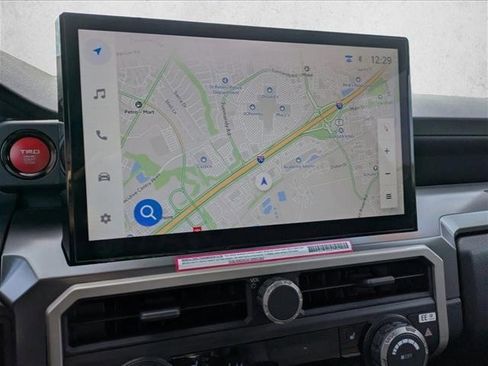 Used 2024 Toyota Tacoma TRD Sport image 11