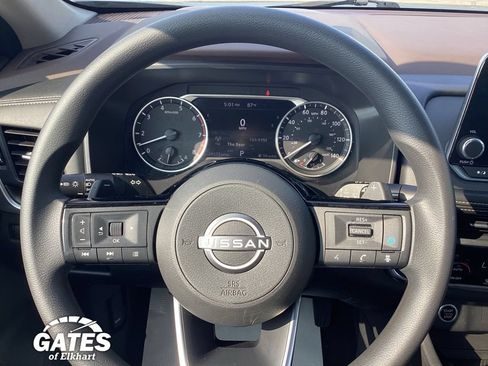 Used 2023 Nissan Rogue SV AWD/4WD image 30