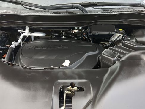 Certified 2022 Honda Pilot Black Edition image 34