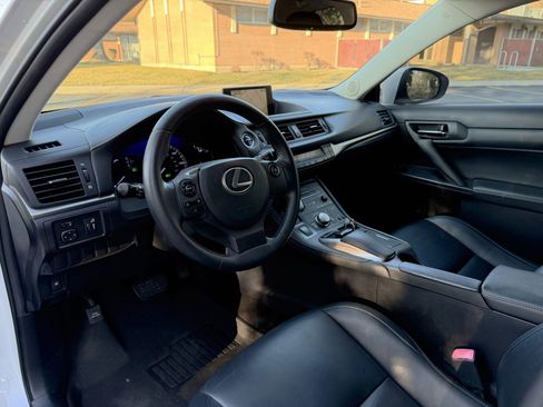 Used 2014 Lexus CT 200h image 14