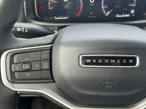 Certified 2025 Jeep Wagoneer Series III AWD/4WD image 27