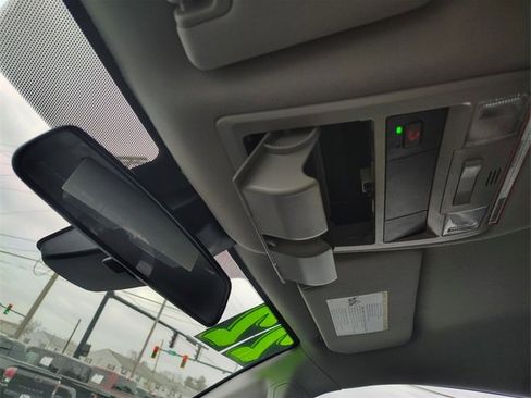 Used 2022 Toyota Tacoma SR5 image 29