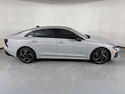 Used 2025 Kia K5 GT-Line w/ GT-Line Premium Package FWD image 9