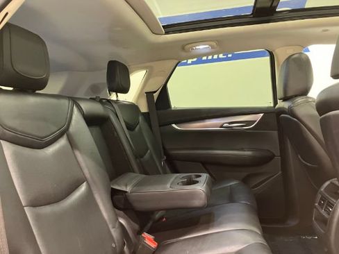 Used 2017 Cadillac XT5 Luxury FWD image 46