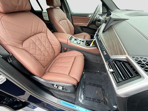 New 2026 BMW X5 xDrive50e w/ M Sport Package AWD/4WD image 15