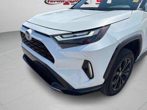 Used 2023 Toyota RAV4 XSE AWD/4WD image 32