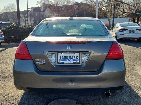 Used 2006 Honda Accord EX-L image 5