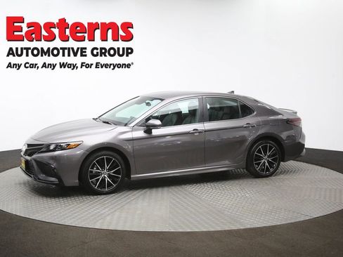 Used 2024 Toyota Camry SE FWD image 57