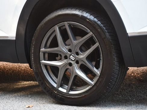 Used 2021 Volkswagen Atlas SEL Premium image 15