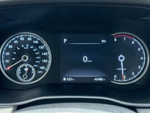 Used 2023 Genesis G70 2.0T w/ Sport Prestige Package AWD/4WD image 13