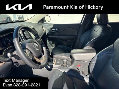 Used 2016 Jeep Cherokee Limited AWD/4WD image 20