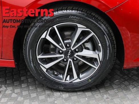 Used 2024 Kia Forte LXS image 31